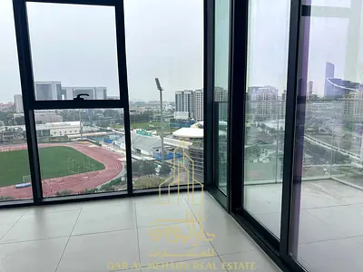 1 BR FLAT AVAILABLE WITH ALL FACILITY WITH GYM /POOL/GARDEN