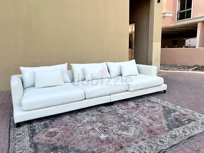 Excellent condition __Eichholtz Burbury 4 seater sofa