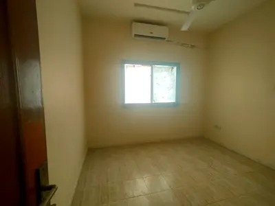 2bhk with split ac one washroom available in nassrriya sharjah