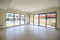 Vacant | Corner Plot | Private Garden