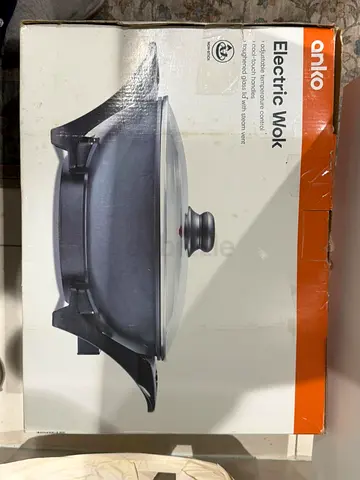 Anko Electric Wok with Glass Lid - Good Condition