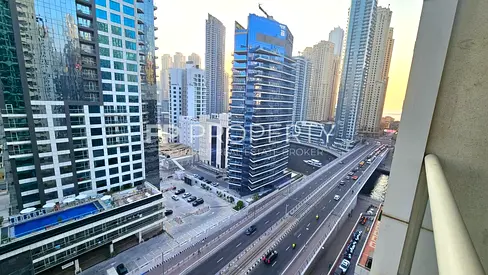 unfurnished 1BR | Near Marina Walk | Near to Metro