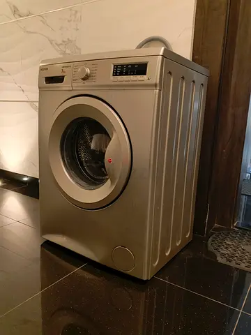 Hoover Silver Front Load Washing Machine - Good Condition