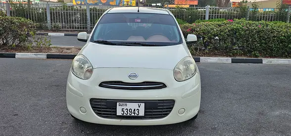 2012 Nissan MICRA 照片 2