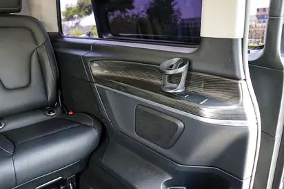 2023 Mercedes-BENZ V-CLASS 照片 9