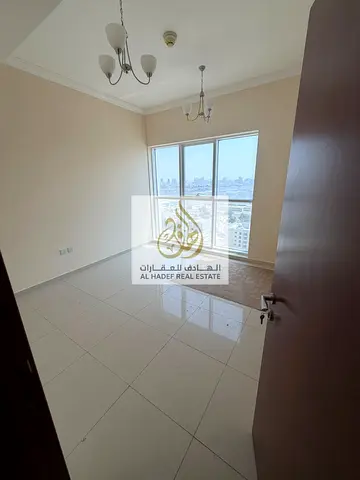 Located near the Ajman Corniche and the Al-Musalla area—just minutes away—this property features free air conditioning and parking.