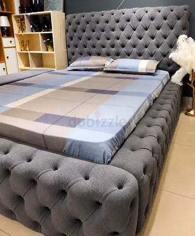 Dark gray colour 200*200 super king size tufted Bed