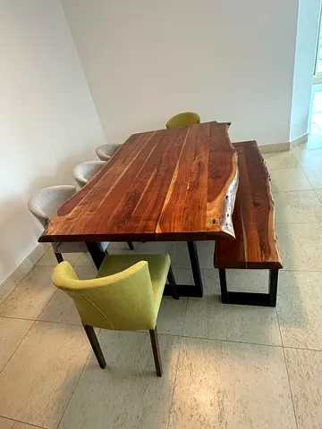 Original havey Wooden Daning table with chairs