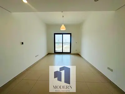 SPACIOUS UNIT | VACANT | READY TO MOVE