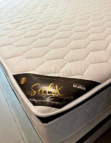 Brand New Luxury KING Size Top Memory Foam Spring Mattress