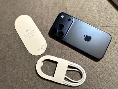 iPhone 17 Pro 1TB - 1 Year Warranty Unwanted Gift