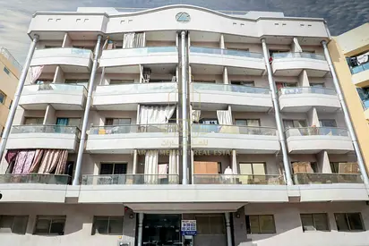 Studio flat available in Baraha with Balcony