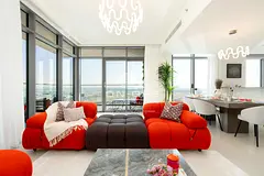 Brand New and Spacious Unit Awaits You at The Cove