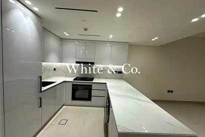 Corner Unit | Large Layout | Good ROI