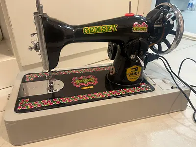 Stitching machine