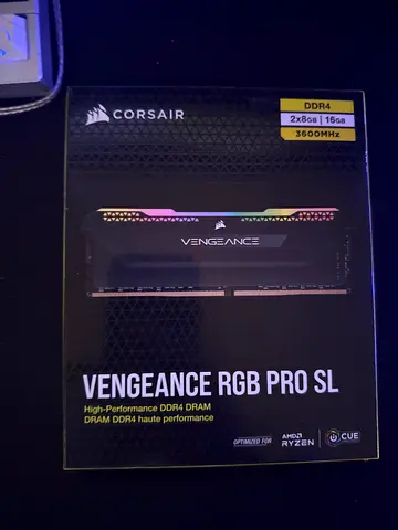 Corsair Vengeance RGB Pro SL 32GB (4x8GB) DDR4