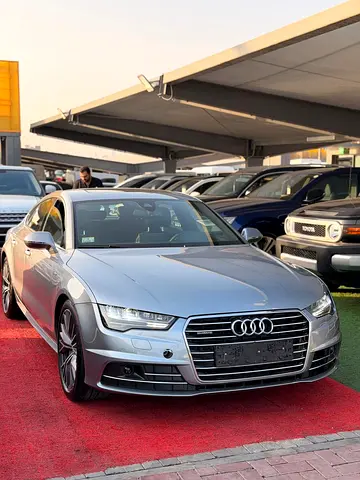 Audi A7 S line 2018 American Specs