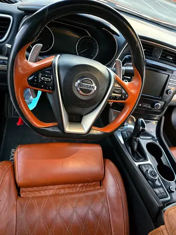 2019 Nissan MAXIMA 照片 9