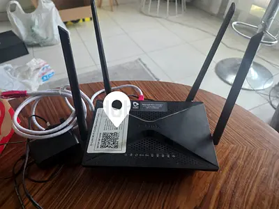 D Link WiFi router high end- DIR 853
