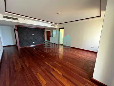 EXCLUSIVE UNIT | SPACIOUS LAYOUT | READY TO MOVE IN