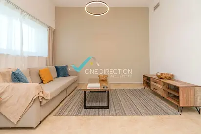 Spacious Layout | High-Floor | Lake View