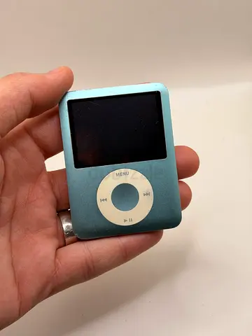 Apple iPod nano (3rd Generation)8GB