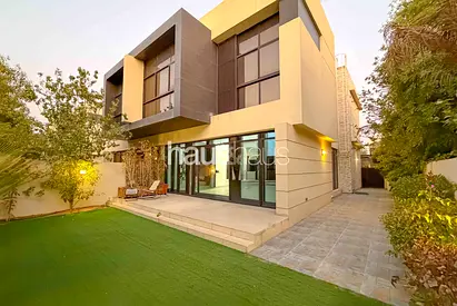 Unfurnished | 4 Beds + Maids | Exclusive | THL-A