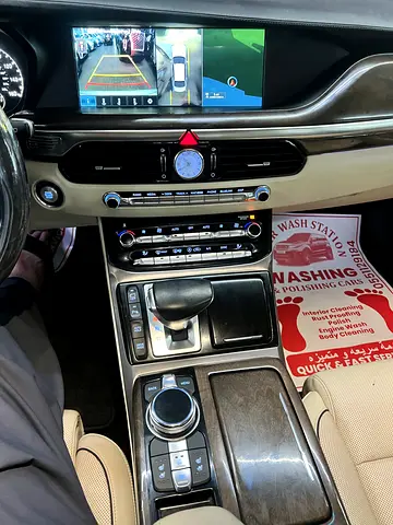 2017 Genesis G90 照片 16