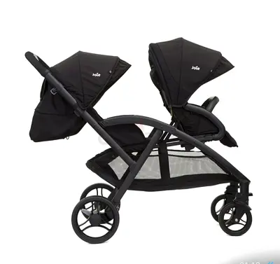 Almost New!!! JOIE Evalite duo Double or Twin Stroller