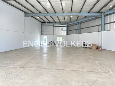 20 kW | Vacant Warehouse | Clean Compound