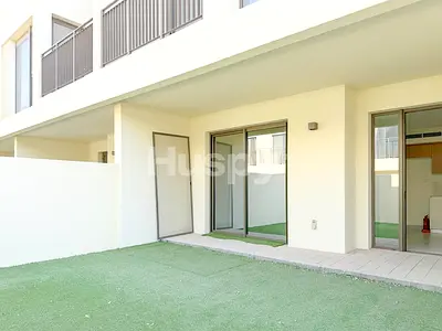 Large Layout | Landscaped | Chiller Free