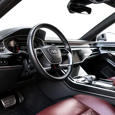 2021 AUDI S8 照片 7