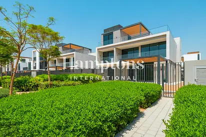 Avant-Garde Villa | Pool - Park View | Brand New
