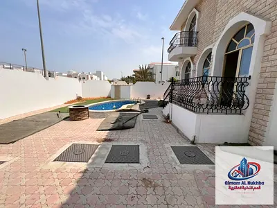 احلى وارخص فيلا فى شرقان طابقين مع مسبح وباركين داخل الفيلا 5 غرف 5 حمام غرفة خادمة ماستر مطبخ كبير رائيسي حوش كبير ومجلس موقع مميز قريب من الكورنيش
