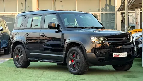 Land Rover Defender 110 HSE P400 2024 | GCC Specs | under warranty
