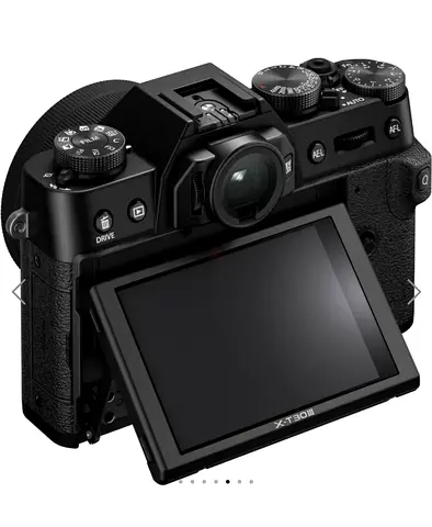 FUJIFILM X-T30 III Mirrorless Camera with 13-33mm f/3.5-6.3 Lens (Black) Abu dhabi khalifa street