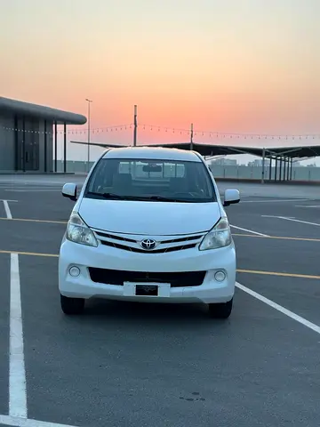 2015 Toyota AVANZA 照片 3