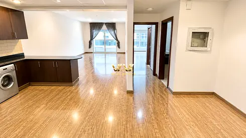 UPGRADED | PARTIAL SEA VIEW | HIGH FLOOR | VACANT