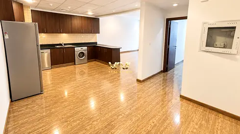 UPGRADED | PARTIAL SEA VIEW | HIGH FLOOR | VACANT