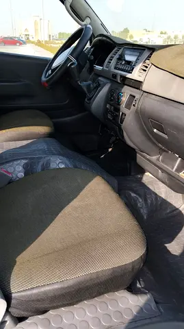 2006 Toyota HIACE 照片 4
