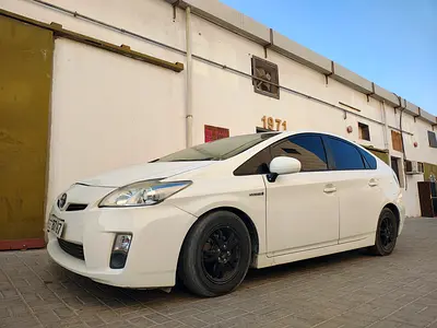 Toyota Prius hybrid 2013, super clean car, family use, very economical car