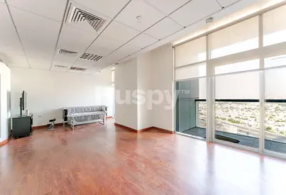Best Price | Lake View | Vacant