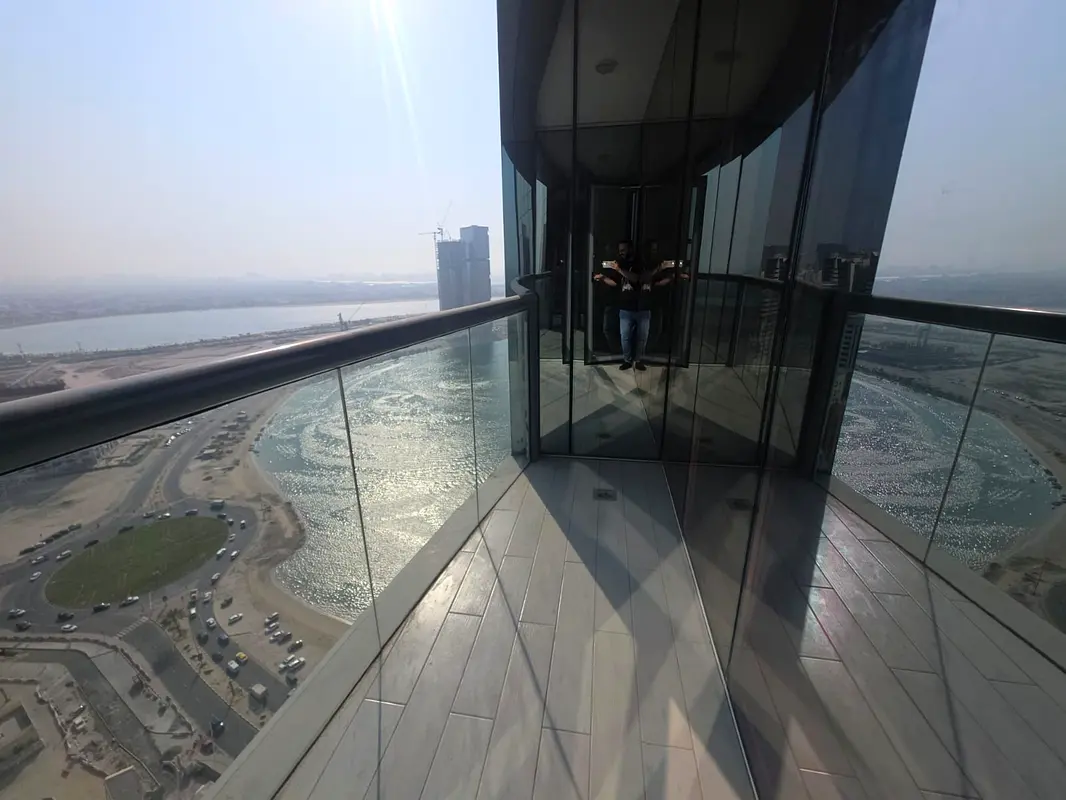 gallery-image