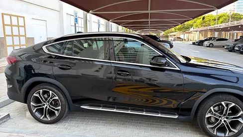 2020 BMW X6 照片 2