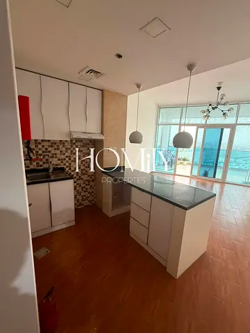 UNFURNISHED | BALCONY | HIGHER FLOOR