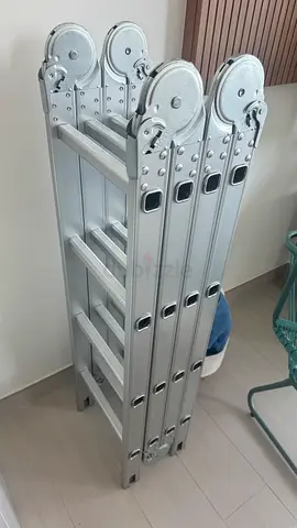 Foldable Multi-Position Aluminum Extension Ladder — Compact, Lightweight