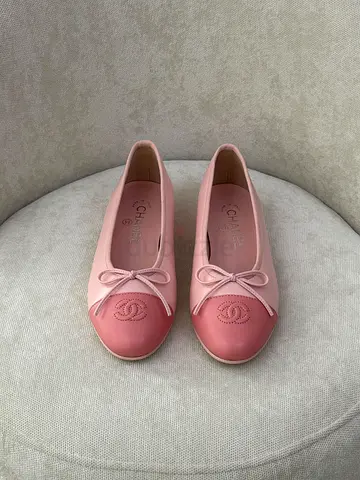 Chanel Two-Tone Pink Leather Cap-Toe Ballet Flats, EU 38