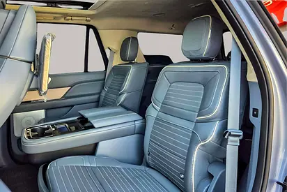 2024 Lincoln NAVIGATOR 缩略图 12