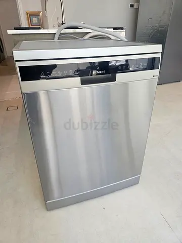 Siemens iq300 Model Dishwasher Three Rack