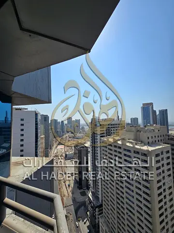 3 Bedroom + Living Room with Separate Living Area, Large Distributor, 4 Bathrooms, Master Maid’s Room and Laundry Room, Free Parking, Landlord-Paid AC